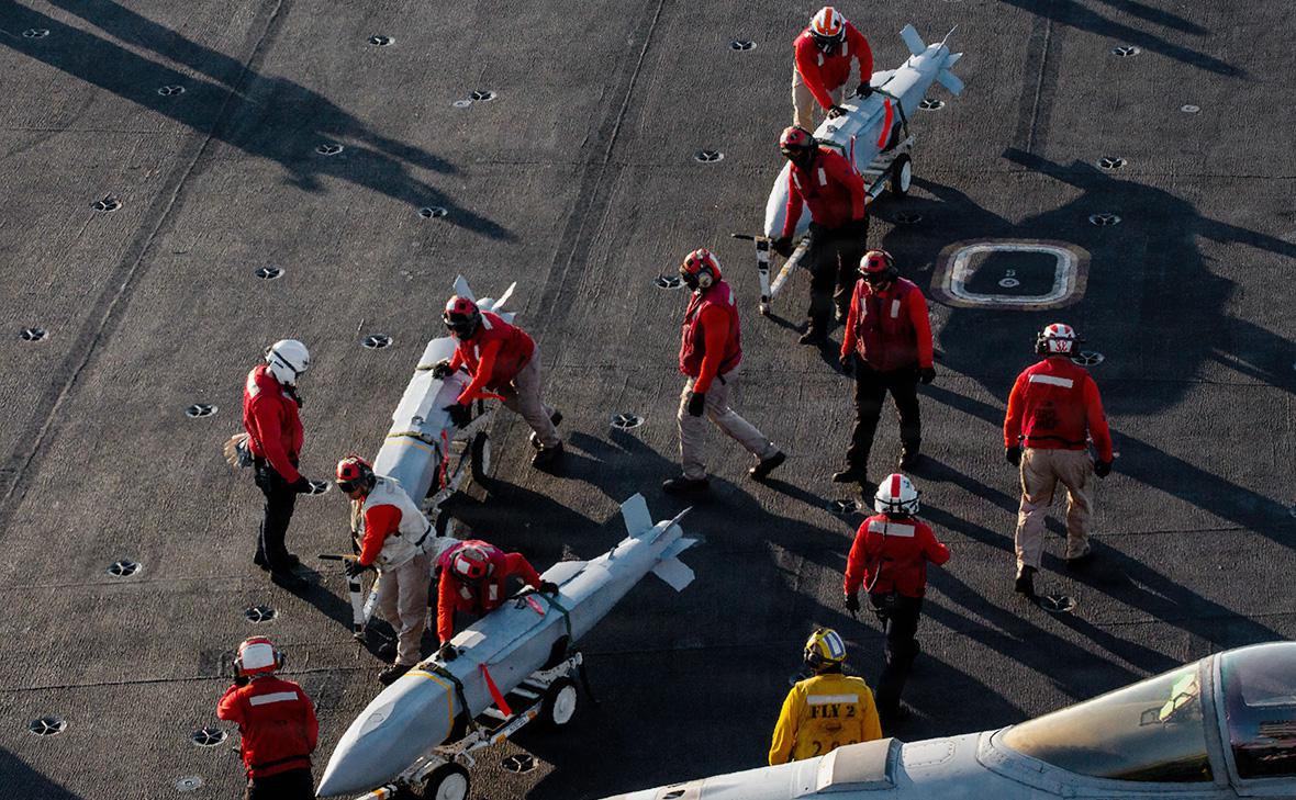 Axios рассказал о четырех вариантах «последнего удара» США по Ирану