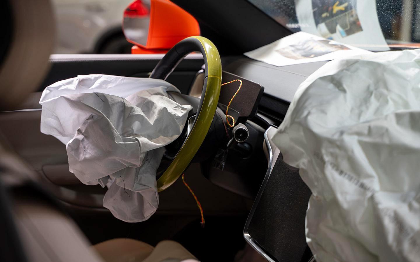 РСА рассказал о «неродных» подушках безопасности при ремонте по ОСАГО