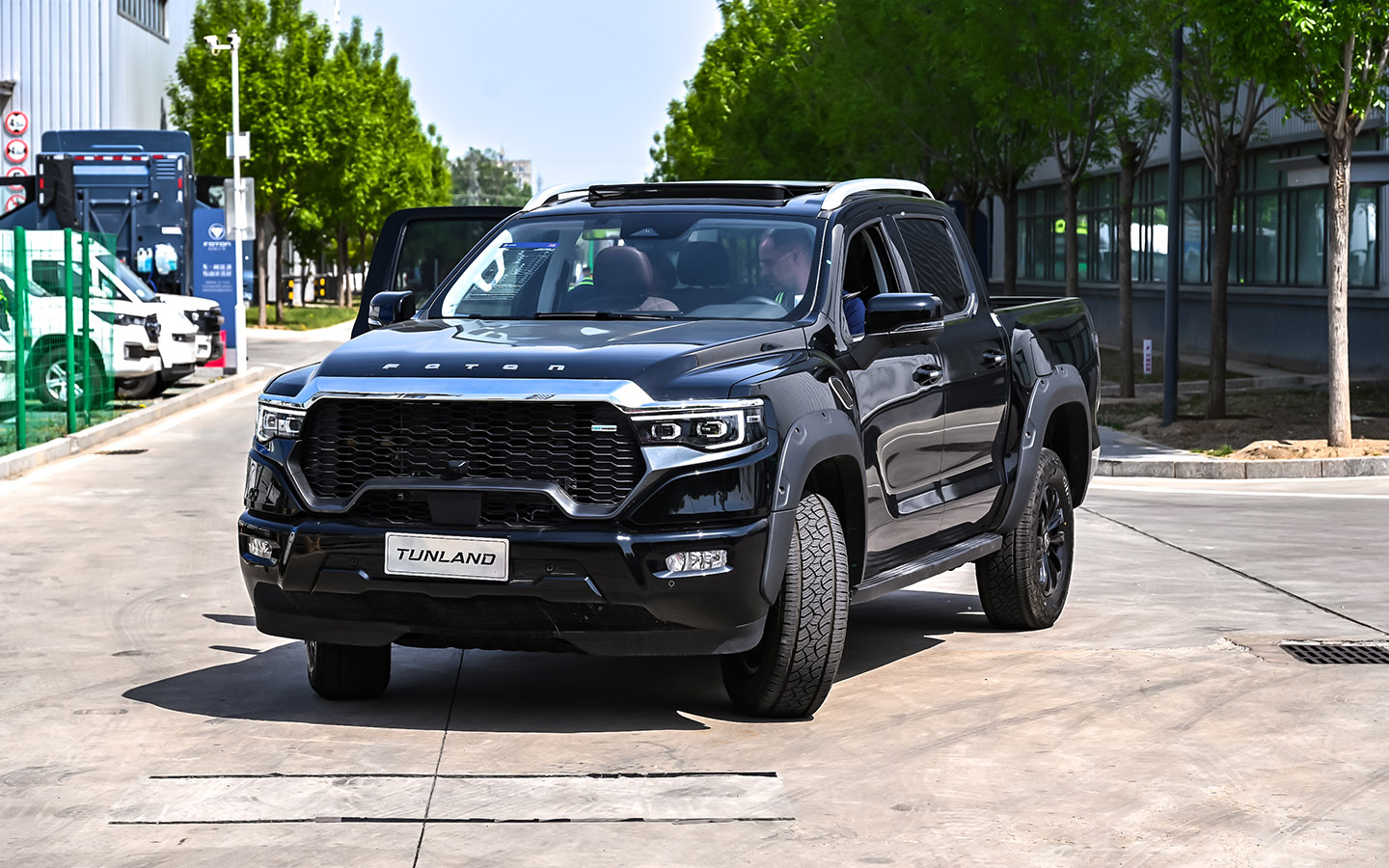Новая бензиновая версия Foton Tunland V9 на тесте в Китае. На вид отличить ее&nbsp;от дизельного аналога невозможно.