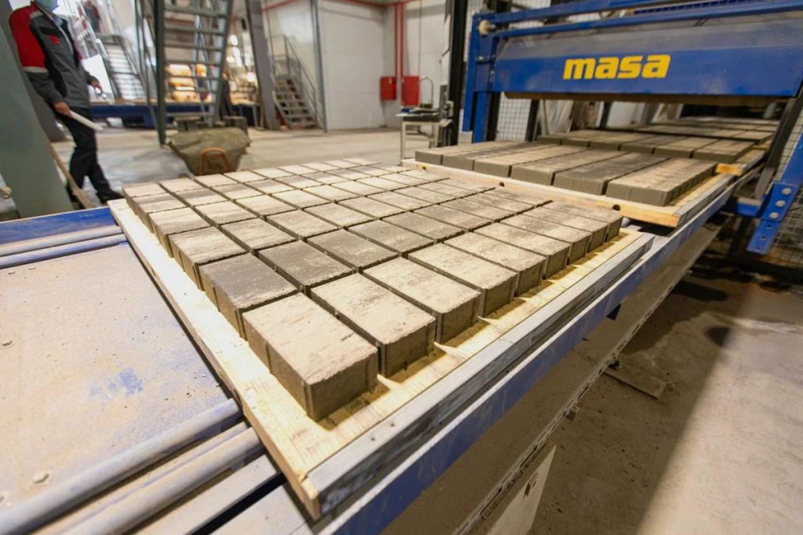 Завод «Поревит»