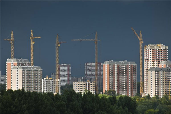 Цены на квартиры в Москве падают, а в Подмосковье – растут