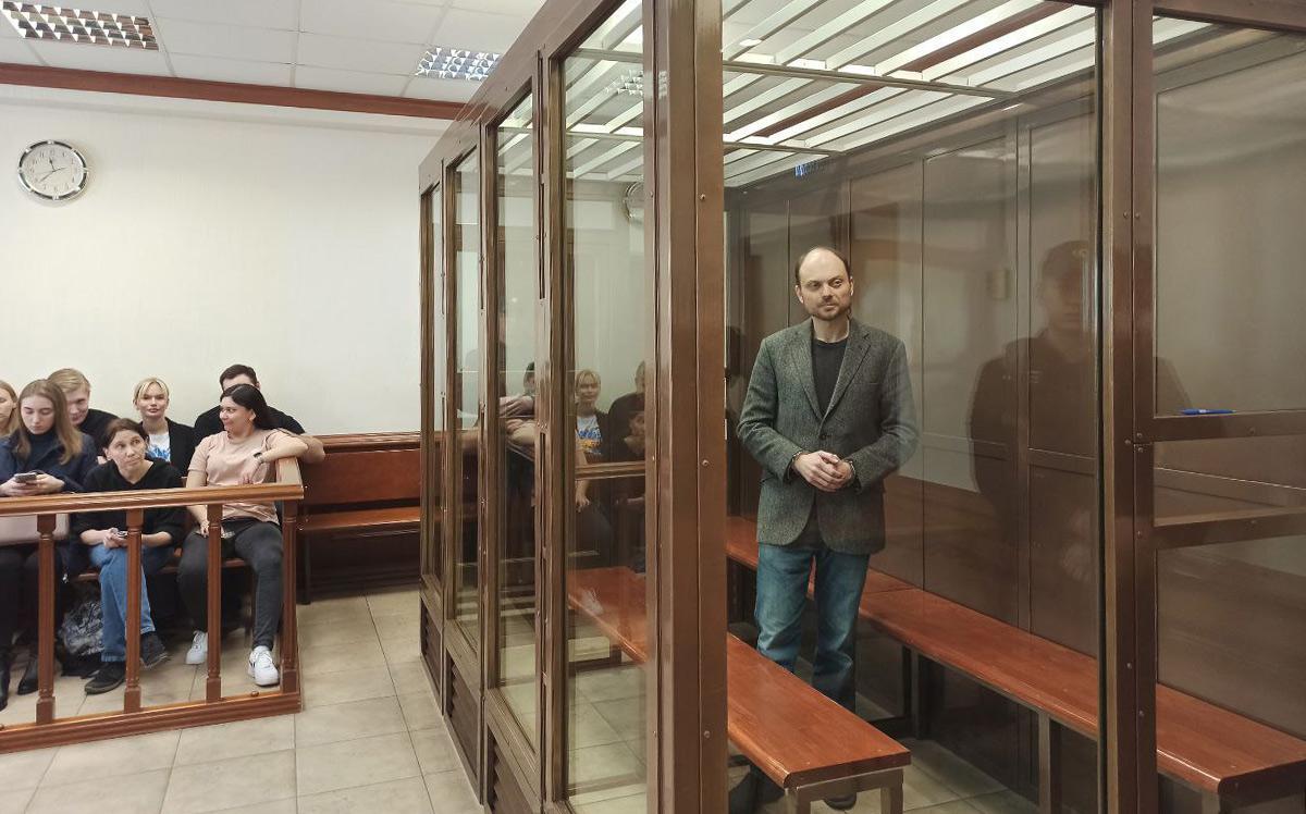Суд приговорил Владимира Кара-Мурзу к 25 годам колонии