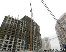 Жилищное строительство в России продолжает сокращаться