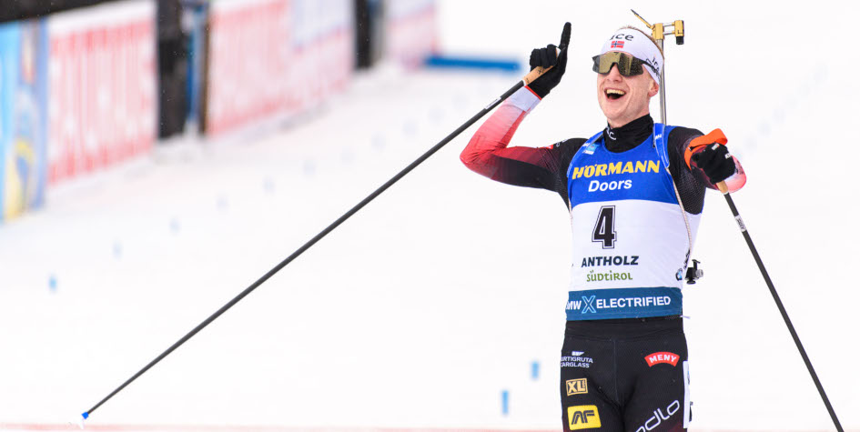 Сборная Норвегии завоевала шесть золотых медалей на ЧМ по биатлону