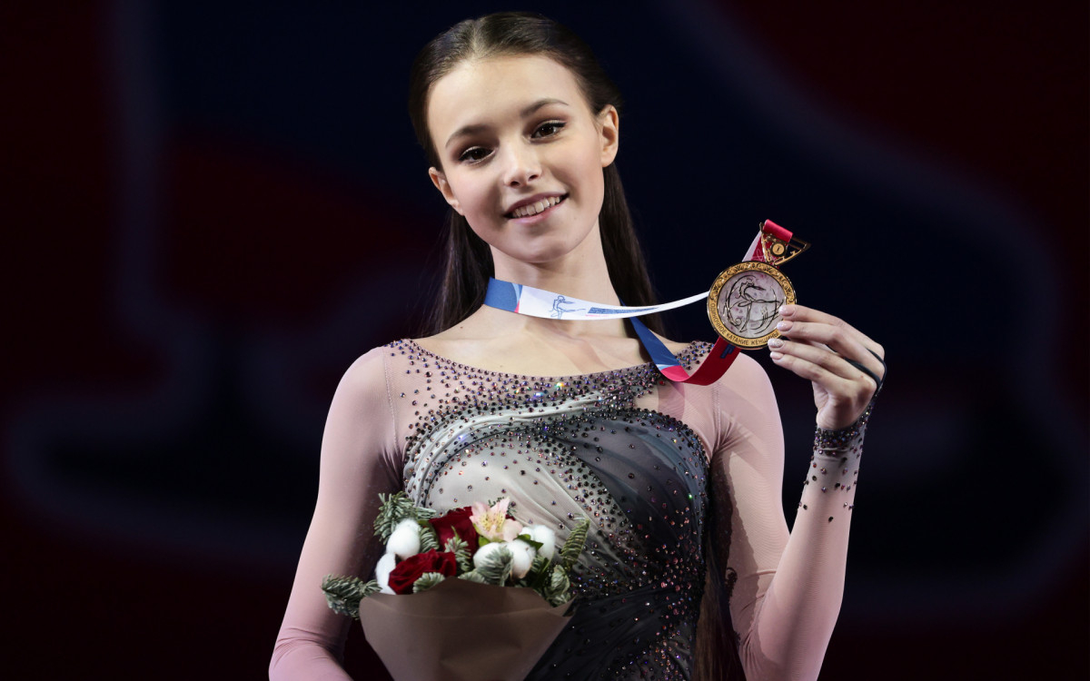 Трехкратная чемпионка России по фигурному катанию Анна Щербакова