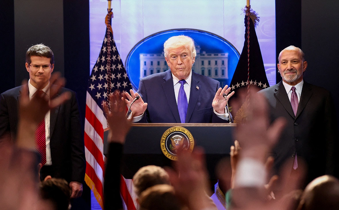 Kevin Lamarque / Reuters