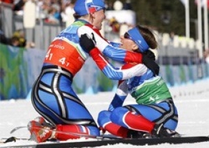 Российские лыжники остались без медалей в командном спринте