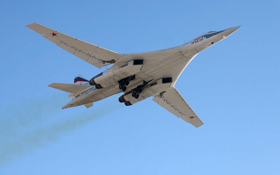 Самолеты НАТО второй раз за неделю сопроводили Ту-160 над Северным морем