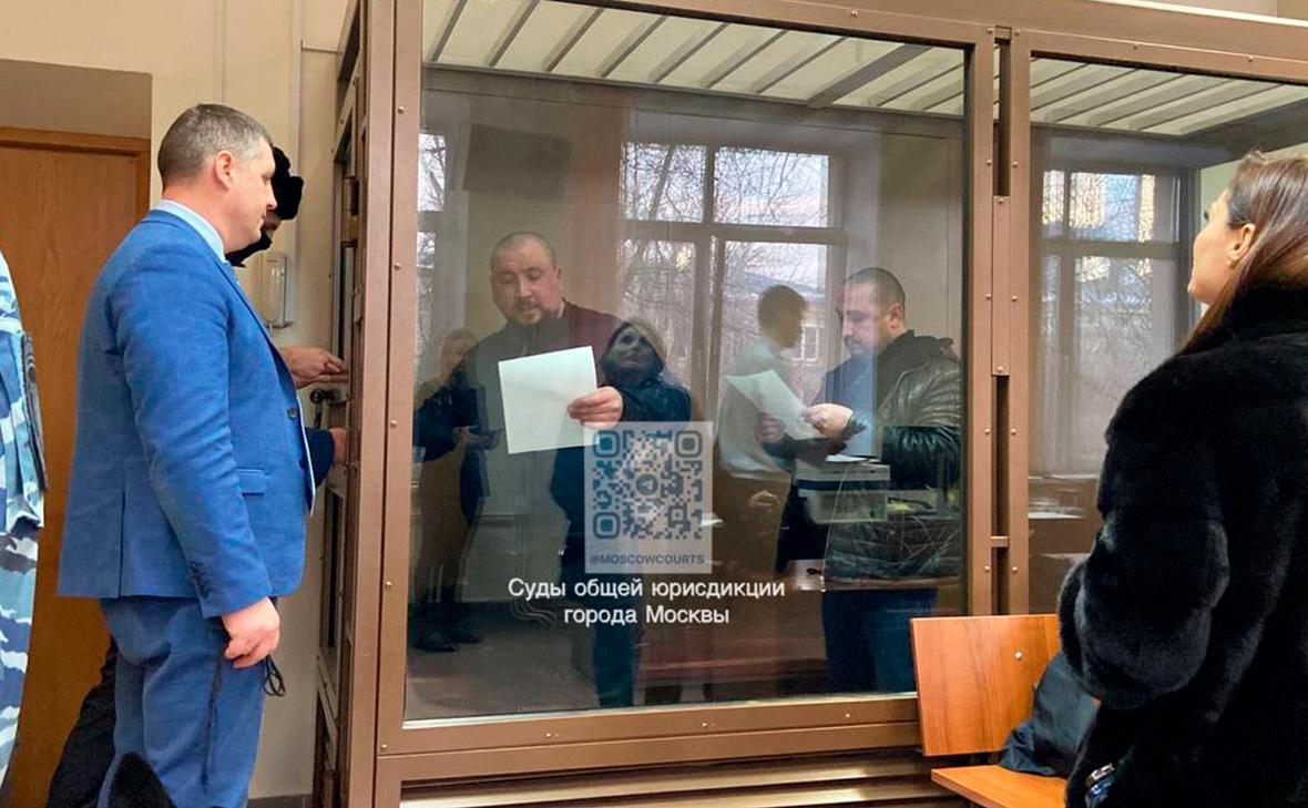 Роман Московский и Сергей Гребенюков во время оглашения приговора&nbsp;