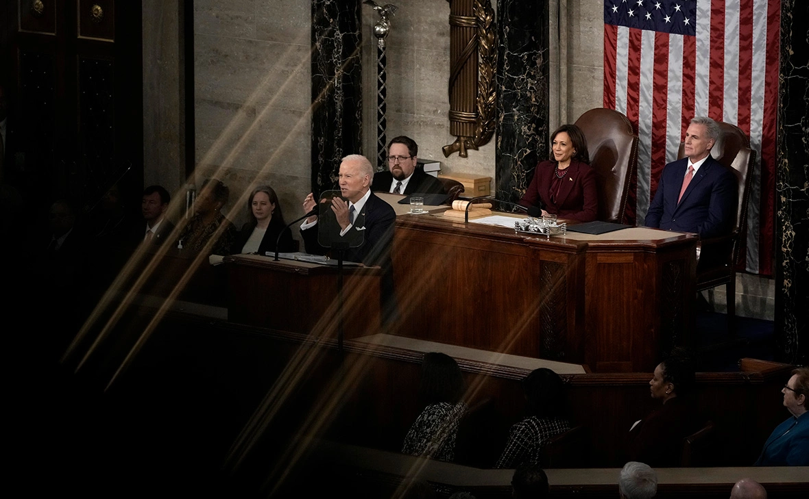 Drew Angerer / Getty Images