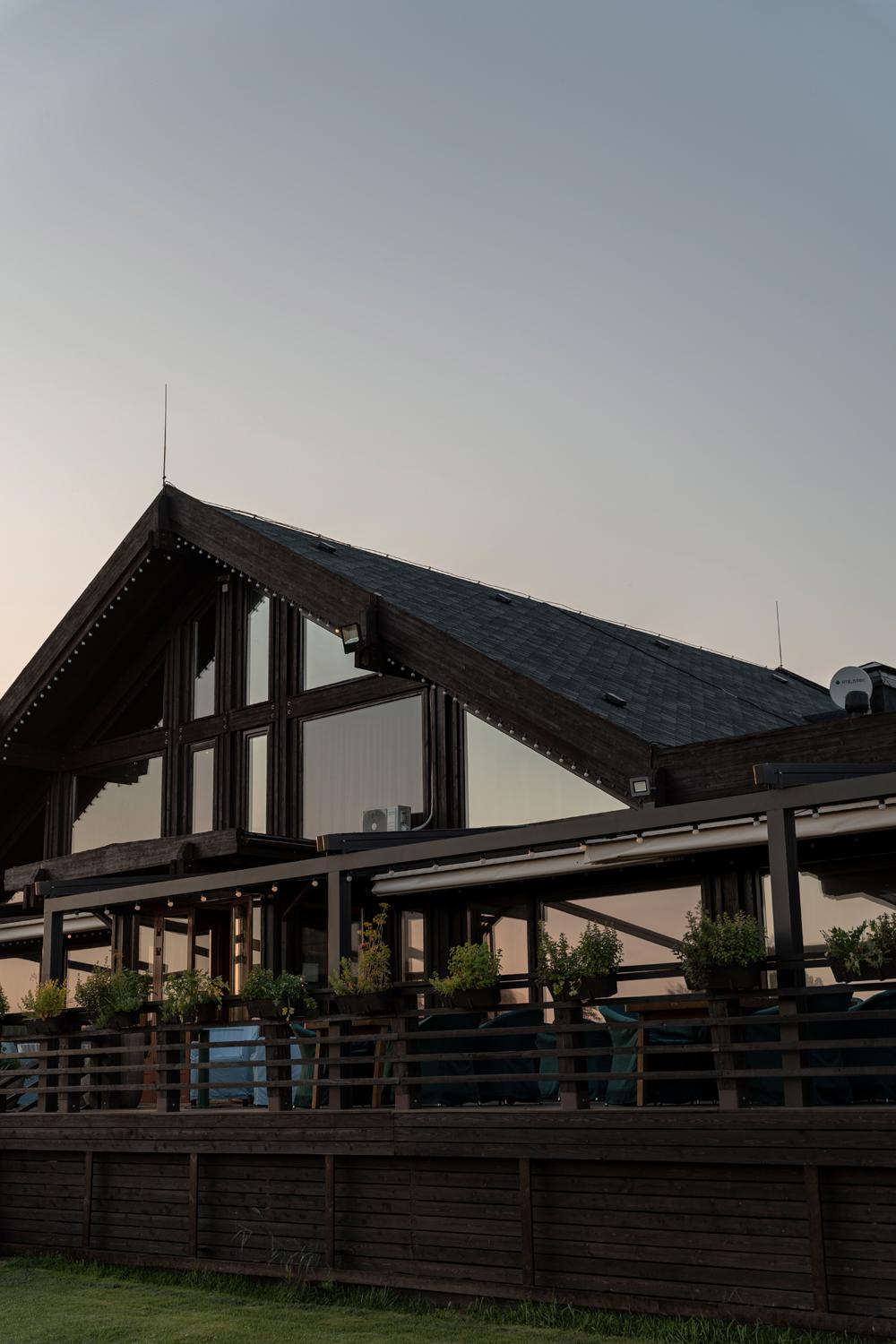 Forest Hills Motel, Московская область