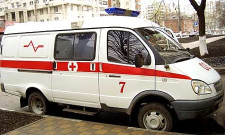 В Туве машина сбила 7 детей на тротуаре