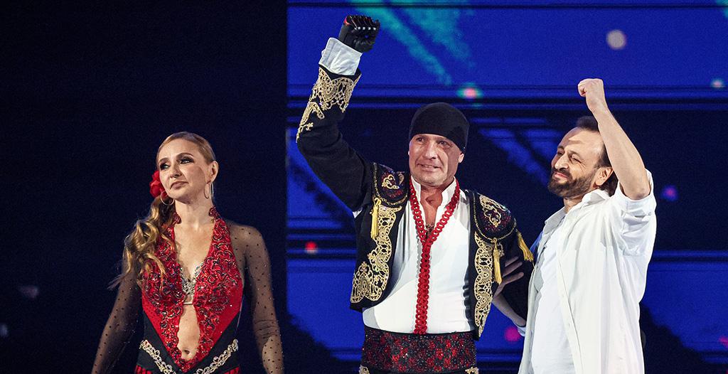 Как Костомаров впервые выступил в шоу после ампутации. Фотогалерея