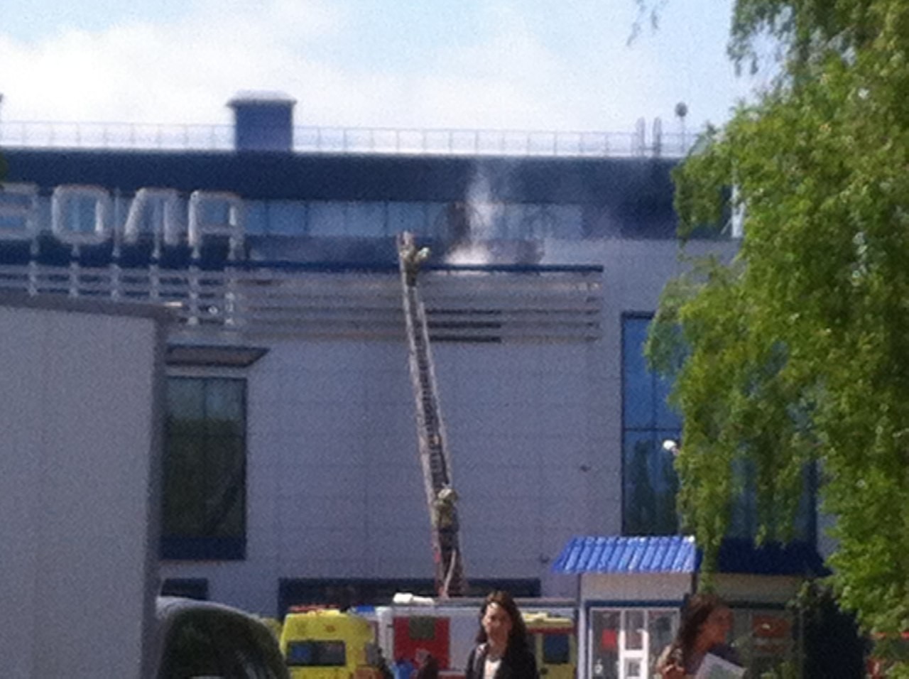 В Казани горит волейбольный центр