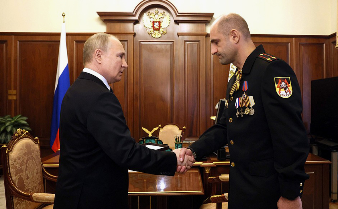 Владимир Путин и Артем Жога