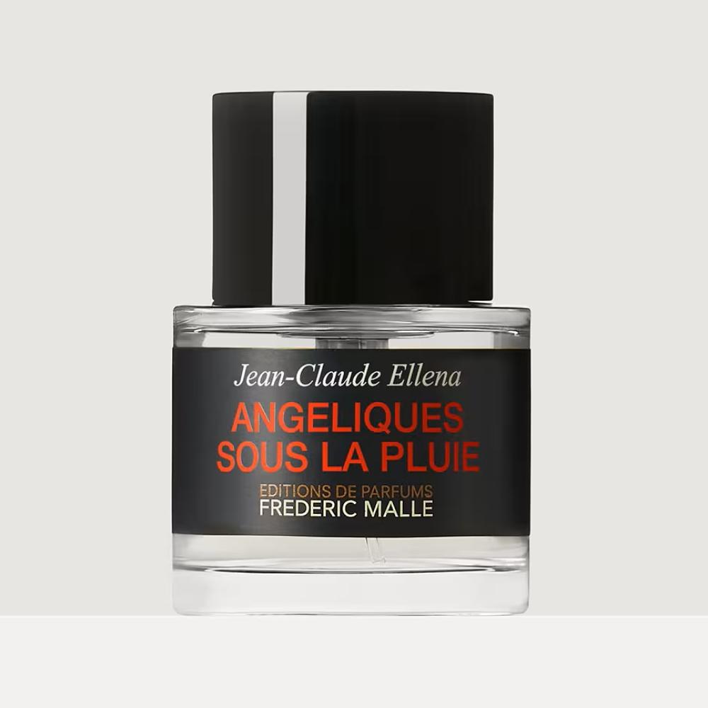 Туалетная вода Angéliques Sous La Pluie, Frederic Malle, 13 900 руб. («Золотое яблоко»)