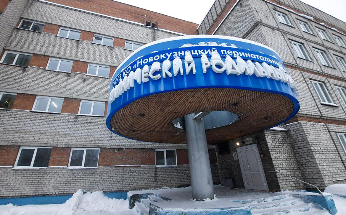 Сенатор заявила о большом числе замечаний к роддому, где погибли младенцы