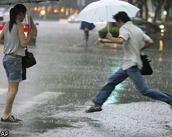 На Китай обрушился мощный тайфун "Випа" 