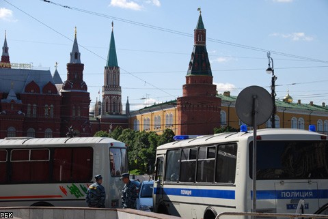 Акция протеста у здания Государственной думы