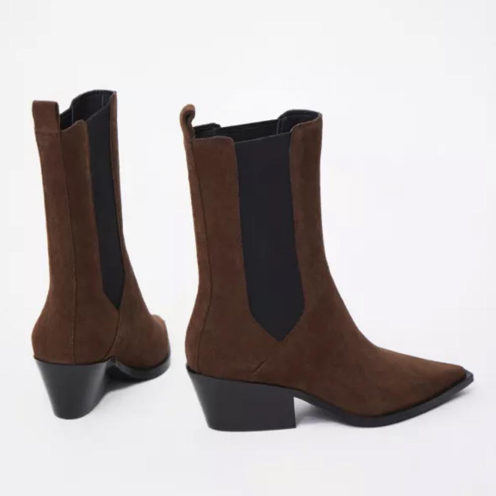 Казаки, Emka, 28 990 руб. (emkashop.ru)