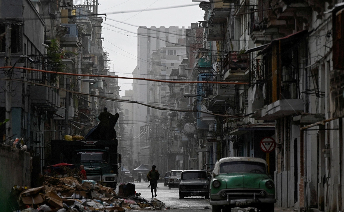 Norlys Perez / Reuters