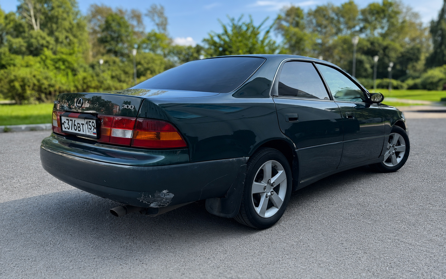 Владелец пересел на&nbsp;Lexus ES с автомобиля BMW 3 Series в кузове E46