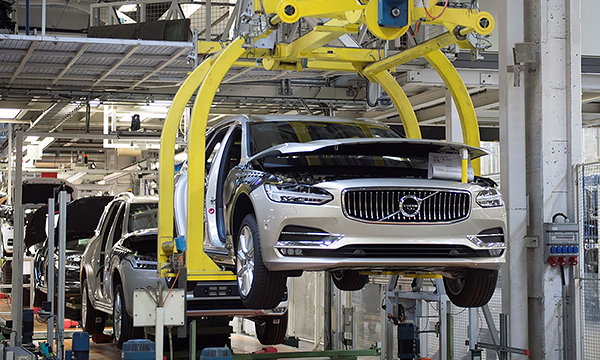Volvo начала производство своего самого большого универсала