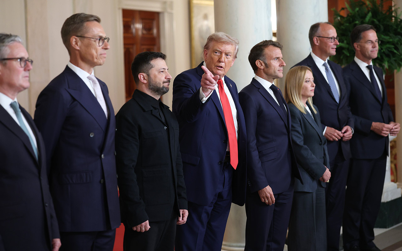 Трамп написал в соцсети Truth Social, что в Белом доме &laquo;никогда еще так много европейских лидеров не собиралось одновременно&raquo;