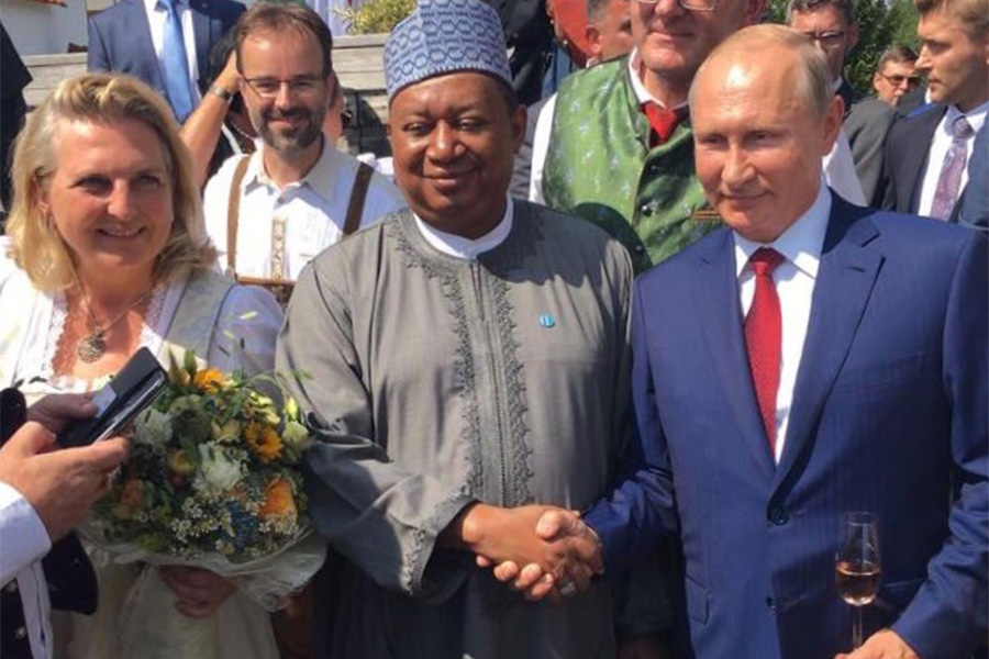 Мероприятие посетил генеральный секретарь нефтяного картеля ОПЕК Мохаммед Баркиндо