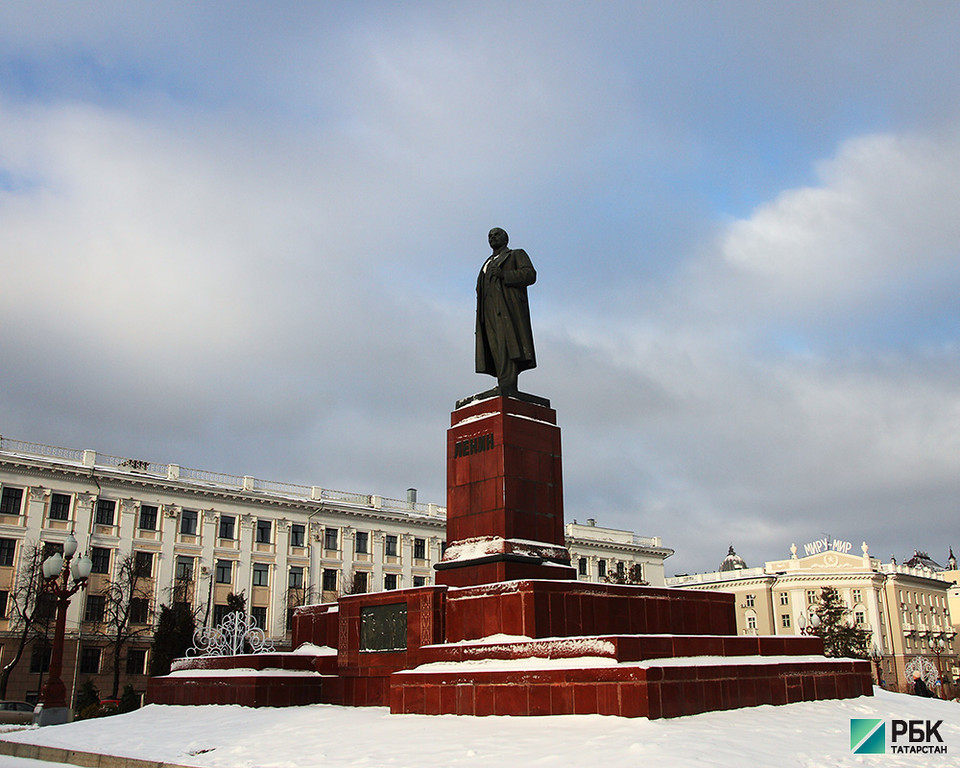 Бюджет Казани выделил деньги на проект ремонта памятника Ленину