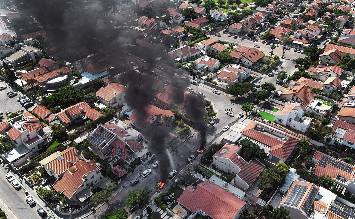 Ilan Rosenberg / Reuters