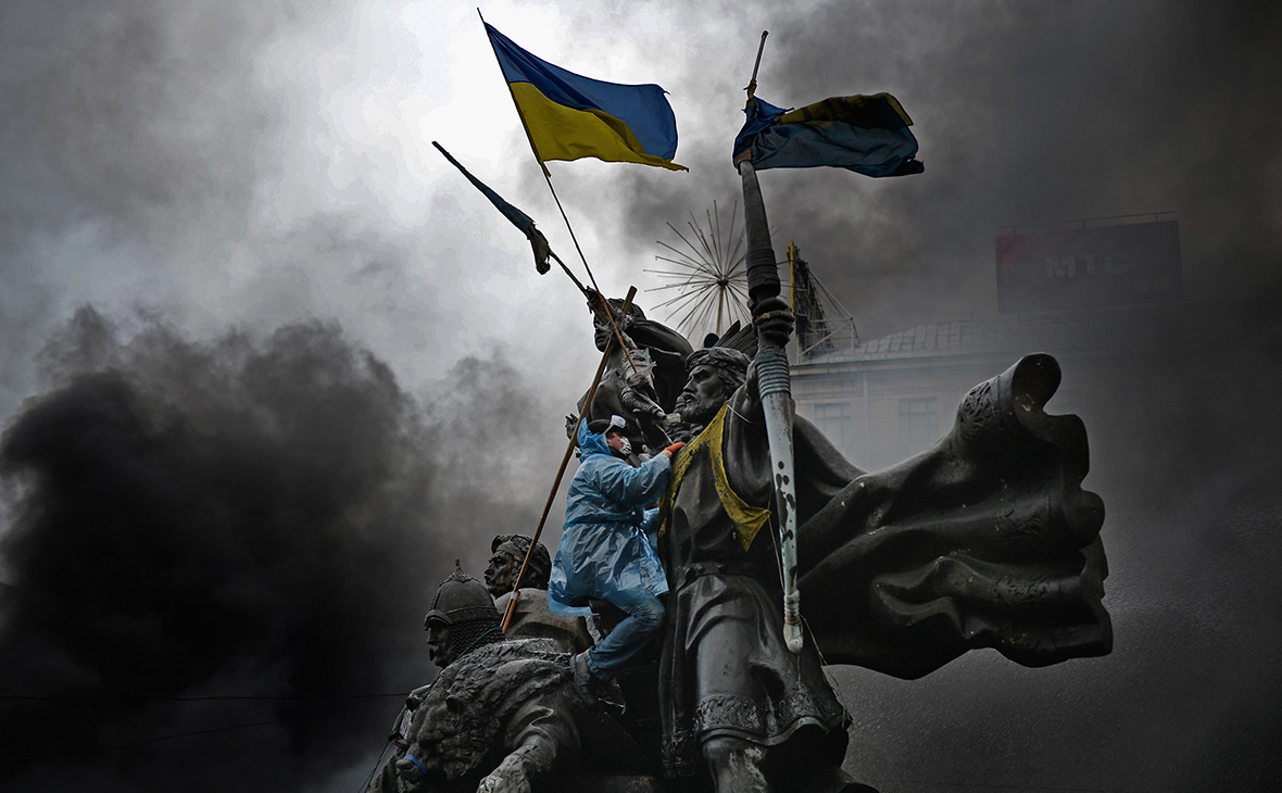 Акция протеста на&nbsp;площади Независимости в Киеве 20 февраля 2014 года