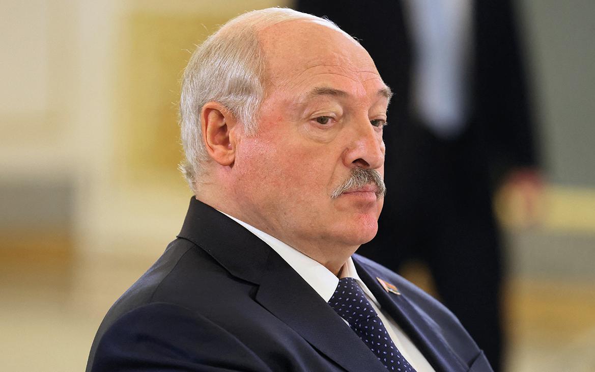 Лукашенко заявил о начале перемещения российского ядерного оружия