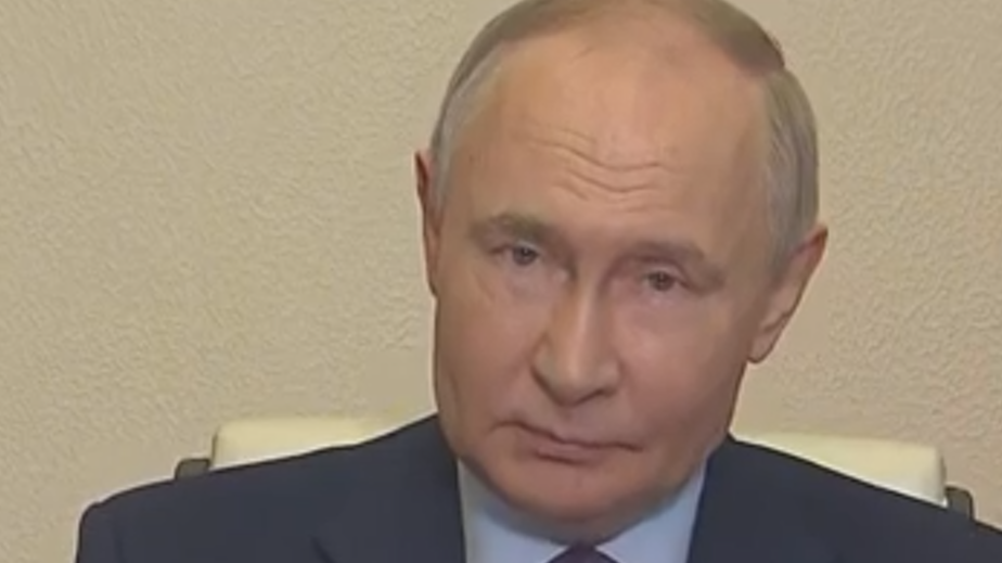Немец «по-дружески» попросил Путина о паспорте. Видео на русском