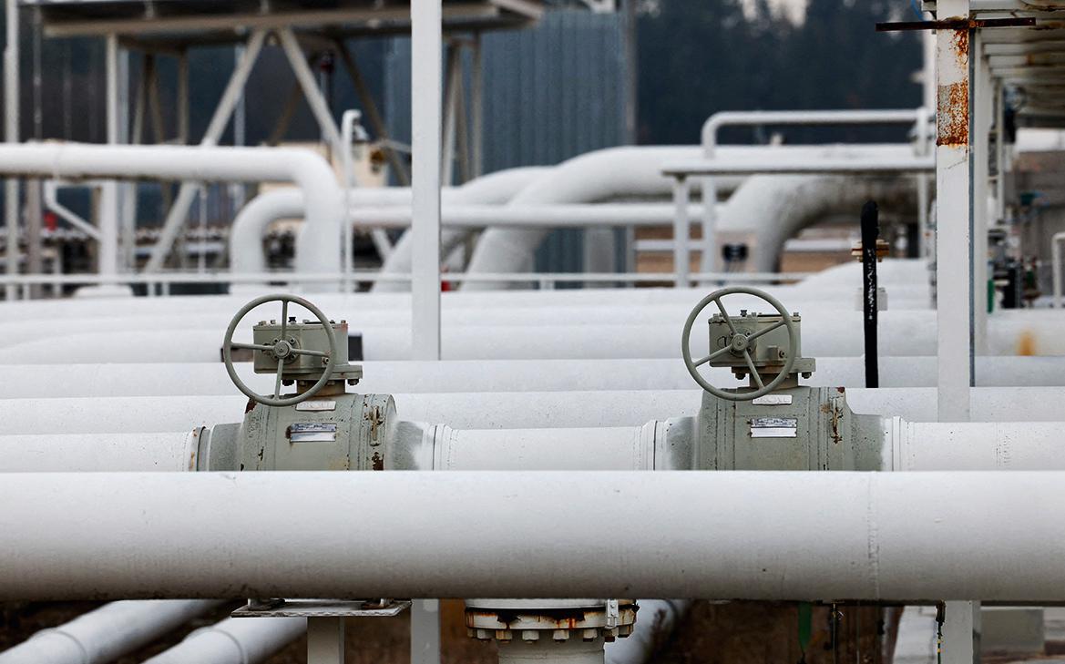Чехия заявила о полной независимости от поставок нефти из России