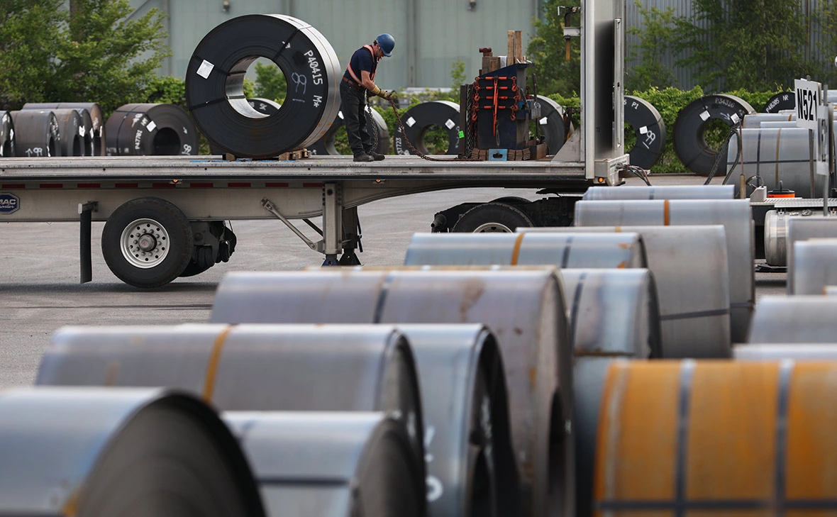 Cole Burston / Getty Images