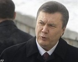 В.Янукович: Есть угроза поглощения экономики Украины Россией