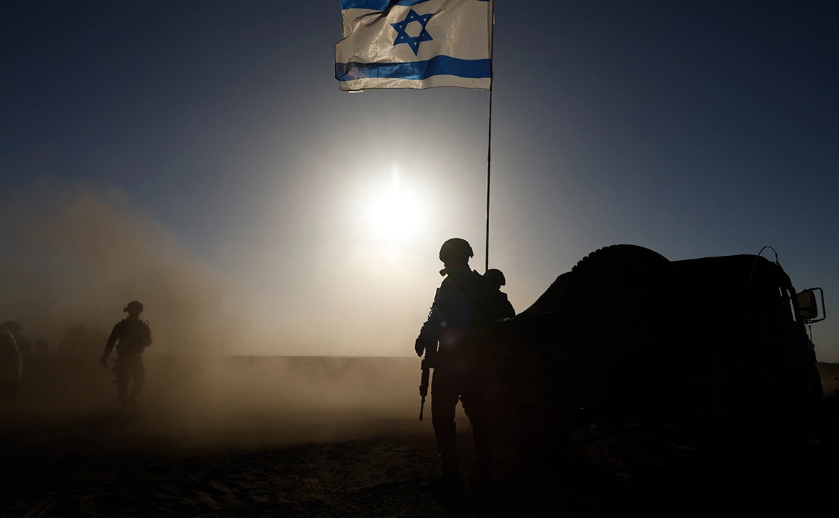 Amir Levy / Getty Images