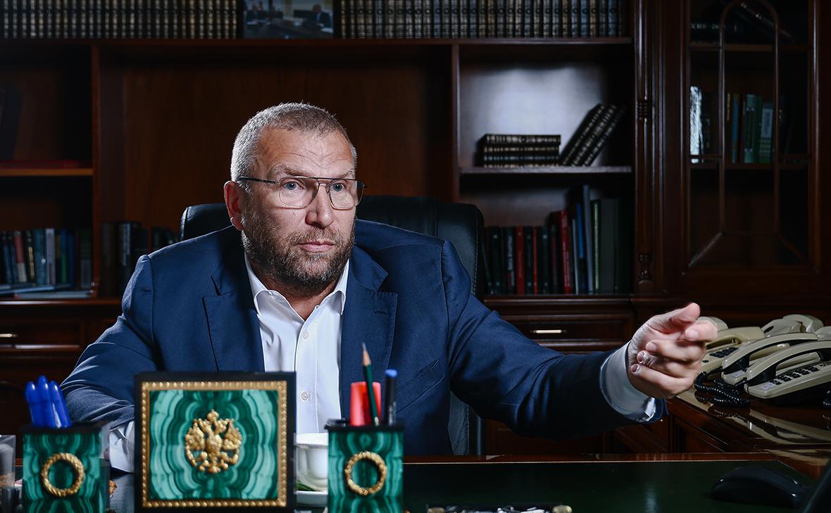 Валерий Пикалев