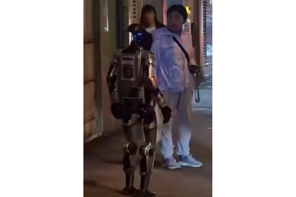 Гуманоидный робот в Макао