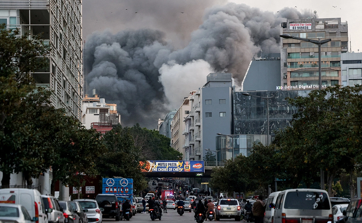 Claudia Greco / Reuters