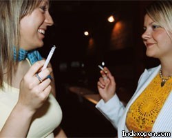 Ученые: Курение в два раза повышает риск инсульта у девушек