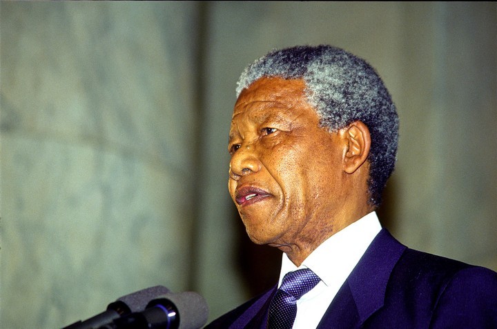 Ушел из жизни борец с апартеидом, экс-президент ЮАР Нельсон Мандела