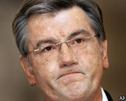 В.Ющенко уволил второго губернатора за неделю