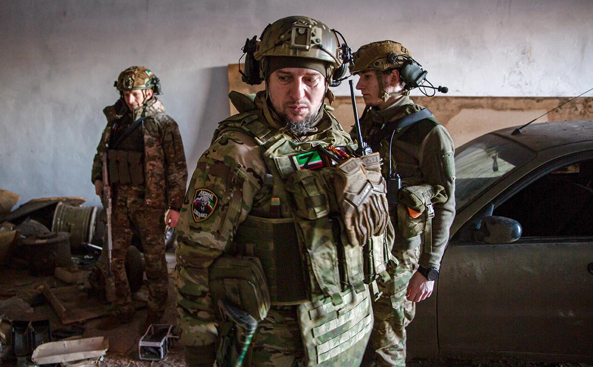 Помощник Кадырова призвал мужчин «быть готовыми к передовой» в любой день"/>













