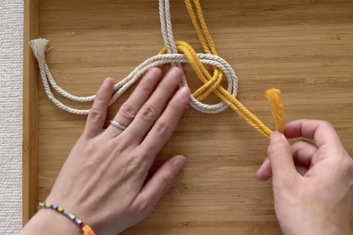 Узел «Жозефина» можно использовать в изделиях в качестве акцента