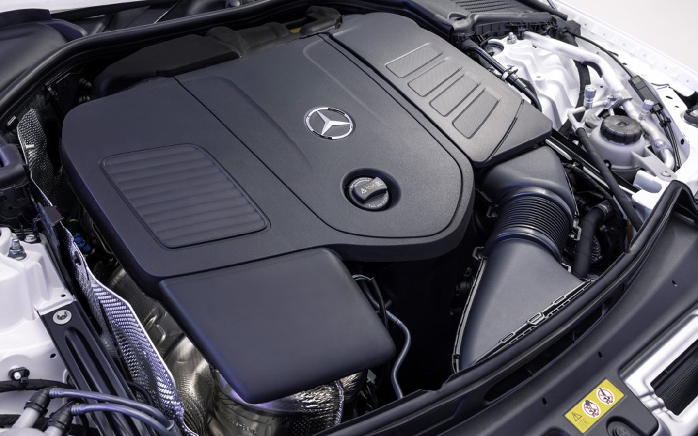В Mercedes C-Class остались дизельные моторы&nbsp;&mdash; это единственная в списке модель с ними&nbsp;