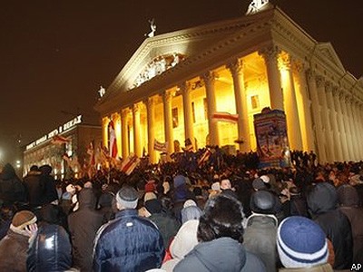 Выборы в Белоруссии привели к массовым протестам оппозиции