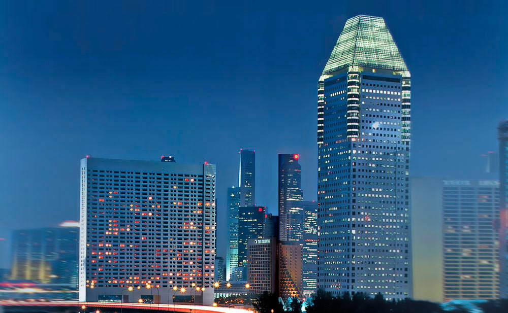 В 1998 году Kevin Roche John Dinkeloo and Associates завершила строительство двух офисных башен и&nbsp;здания отеля Ritz-Carlton в&nbsp;Сингапуре. Особой гордостью фирмы является&nbsp;то, что&nbsp;благодаря&nbsp;инновационным технологиям и&nbsp;хорошим конструкторским решениям строительство удалось завершить на&nbsp;пять месяцев быстрее и&nbsp;намного дешевле, чем&nbsp;аналогичные проекты
