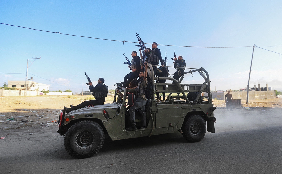 Ahmed Zakot / Reuters